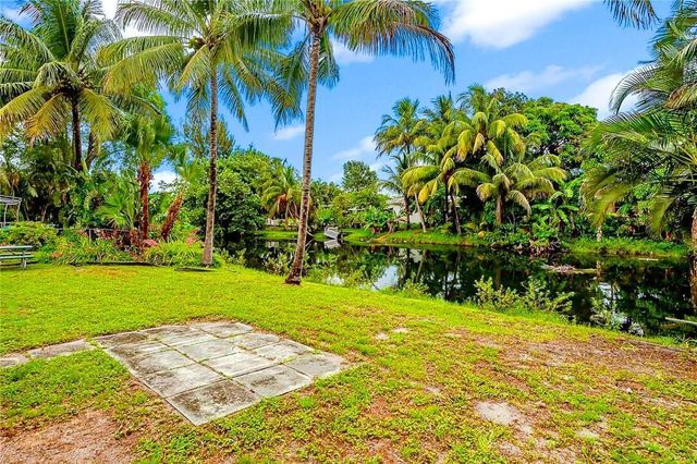 740 SW 55th Avenue, Margate, FL 33068