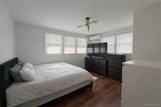 2504 Cypress Avenue, East Meadow, NY 11554