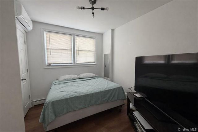 2504 Cypress Avenue, East Meadow, NY 11554