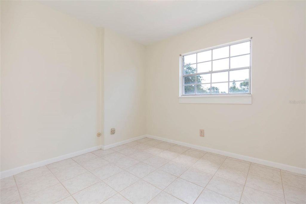 Image 11 of property listing at 4524 PICADILLY STREET, Tampa, FL 33634