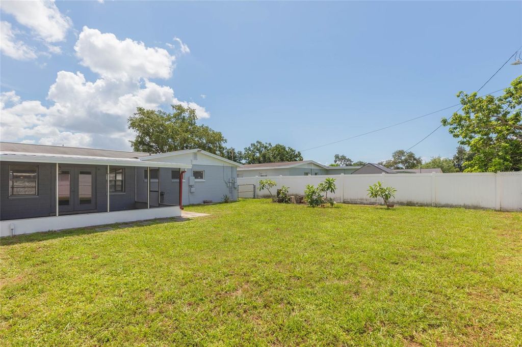 Image 22 of property listing at 4524 PICADILLY STREET, Tampa, FL 33634