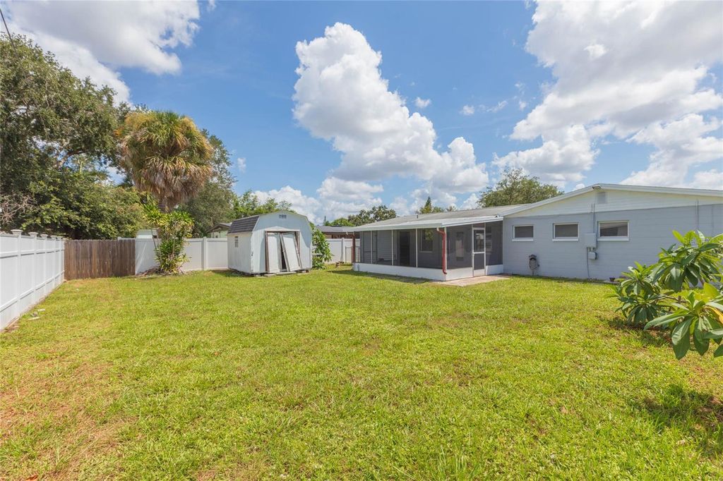 Image 23 of property listing at 4524 PICADILLY STREET, Tampa, FL 33634