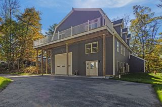 98 Minebrook Rd, Webster, MA 01570