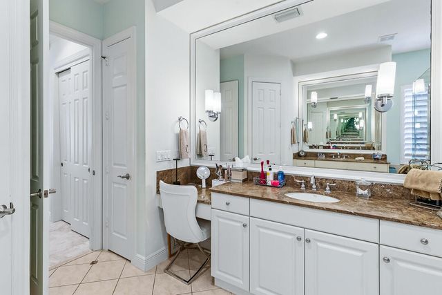 771 SW Pebble Lane, Palm City, FL 34990