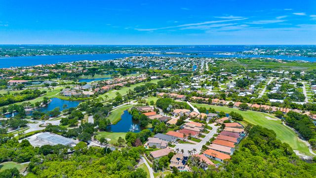771 SW Pebble Lane, Palm City, FL 34990