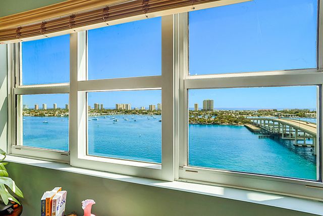 2640 Lake Shore Drive 1416, Riviera Beach, FL 33404