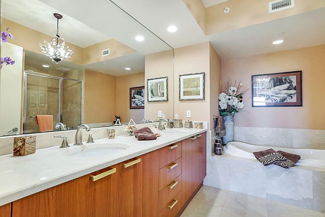 2640 Lake Shore Drive 1416, Riviera Beach, FL 33404