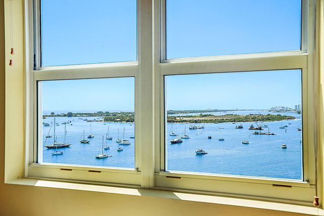 2640 Lake Shore Drive 1416, Riviera Beach, FL 33404