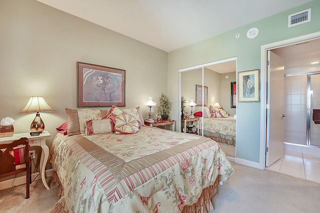 2640 Lake Shore Drive 1416, Riviera Beach, FL 33404