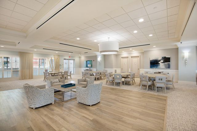 2640 Lake Shore Drive 1416, Riviera Beach, FL 33404