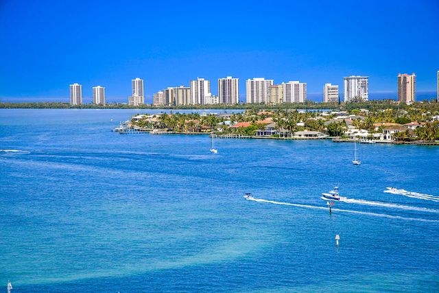 2640 Lake Shore Drive 1416, Riviera Beach, FL 33404