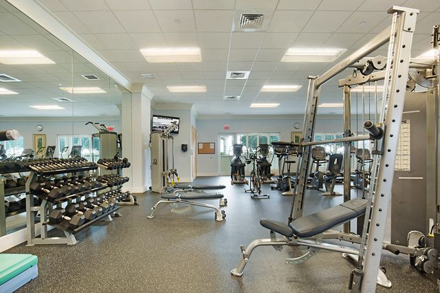 2640 Lake Shore Drive 1416, Riviera Beach, FL 33404