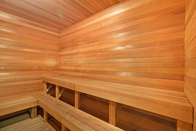 2640 Lake Shore Drive 1416, Riviera Beach, FL 33404