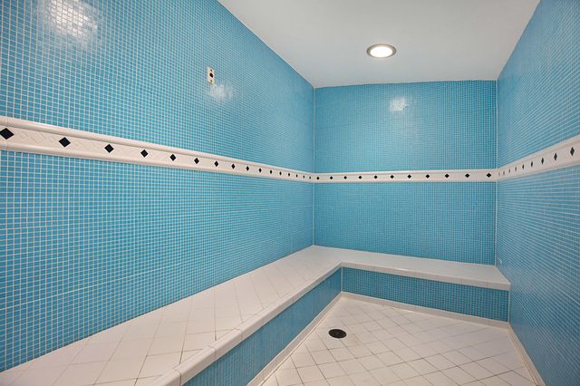 2640 Lake Shore Drive 1416, Riviera Beach, FL 33404