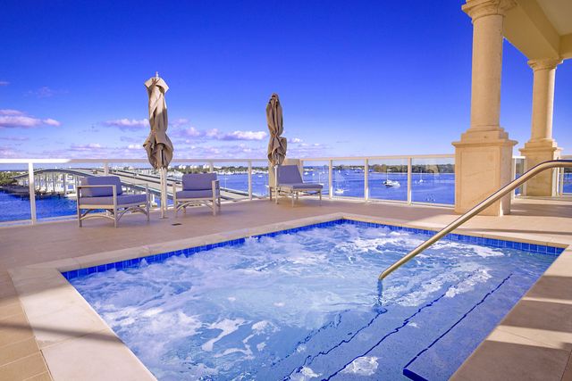 2640 Lake Shore Drive 1416, Riviera Beach, FL 33404