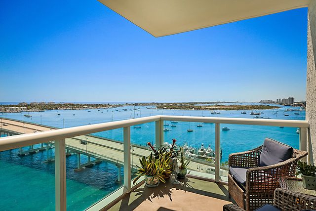 2640 Lake Shore Drive 1416, Riviera Beach, FL 33404