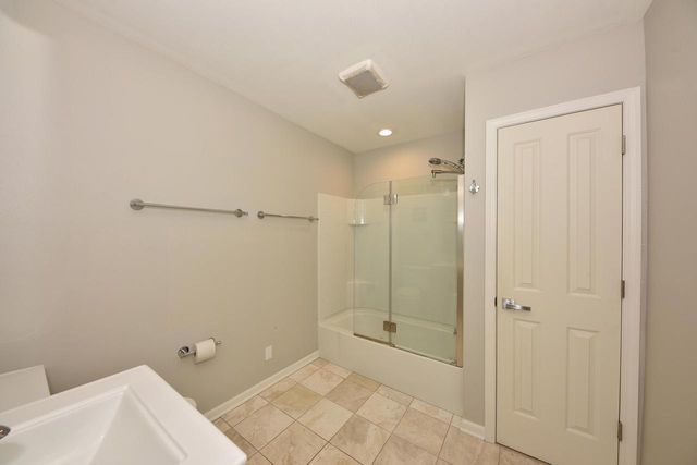 2545 Swan BOULEVARD, Wauwatosa, WI 53226