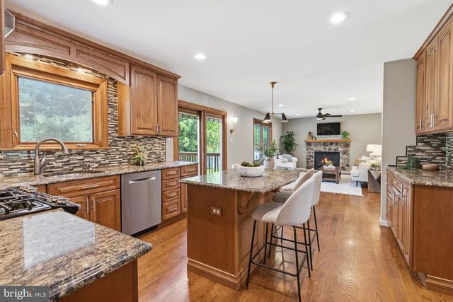 4254 MIA LN, Doylestown, PA 18902
