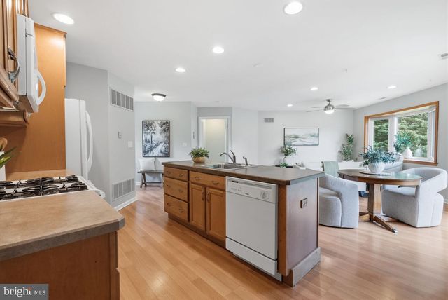 4254 MIA LN, Doylestown, PA 18902