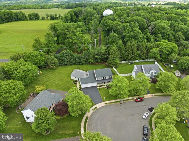 4254 MIA LN, Doylestown, PA 18902
