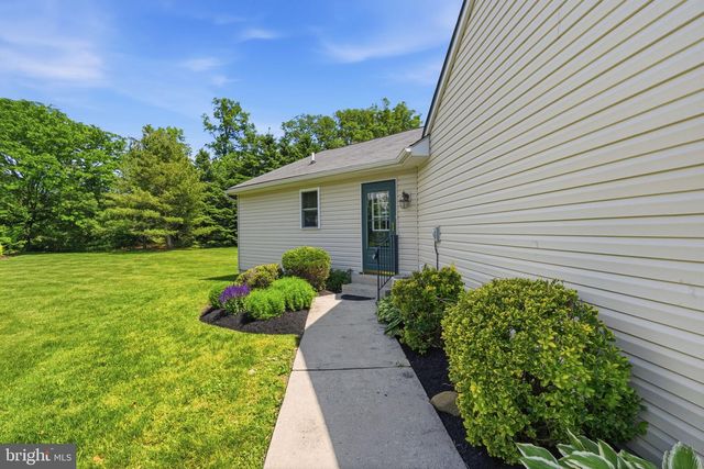4254 MIA LN, Doylestown, PA 18902