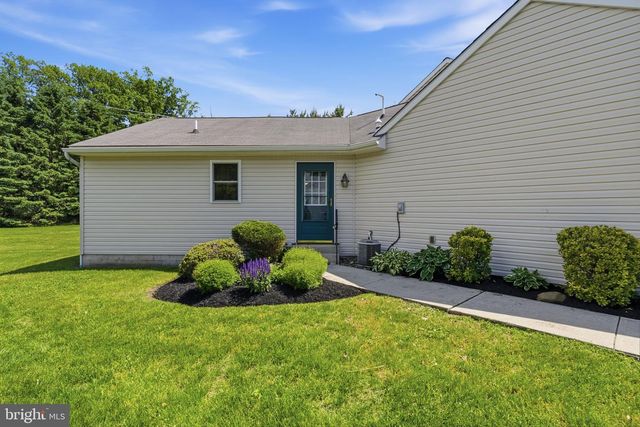 4254 MIA LN, Doylestown, PA 18902