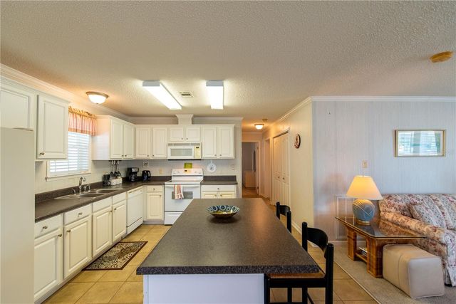 84 WINDMILL BOULEVARD, Punta Gorda, FL 33950