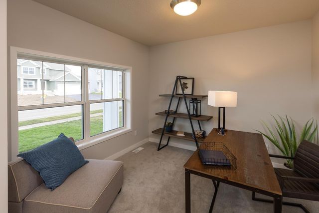16629 S Manor Road, Eden Prairie, MN 55343