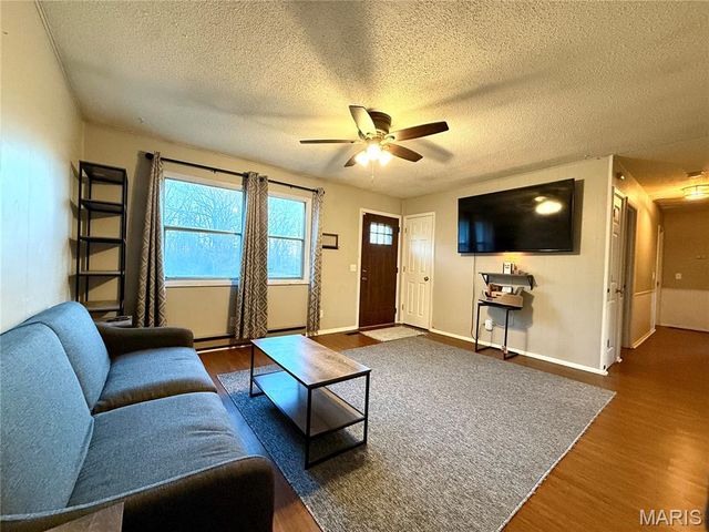 5766 County Road 3180, Salem, MO 65560