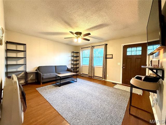 5766 County Road 3180, Salem, MO 65560