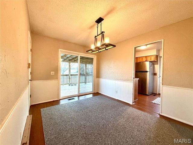 5766 County Road 3180, Salem, MO 65560