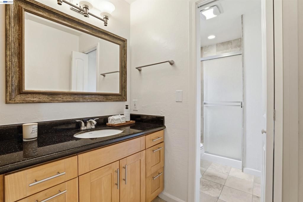 Image 31 of property listing at 6563 Camden Ave, San Jose, CA 95120