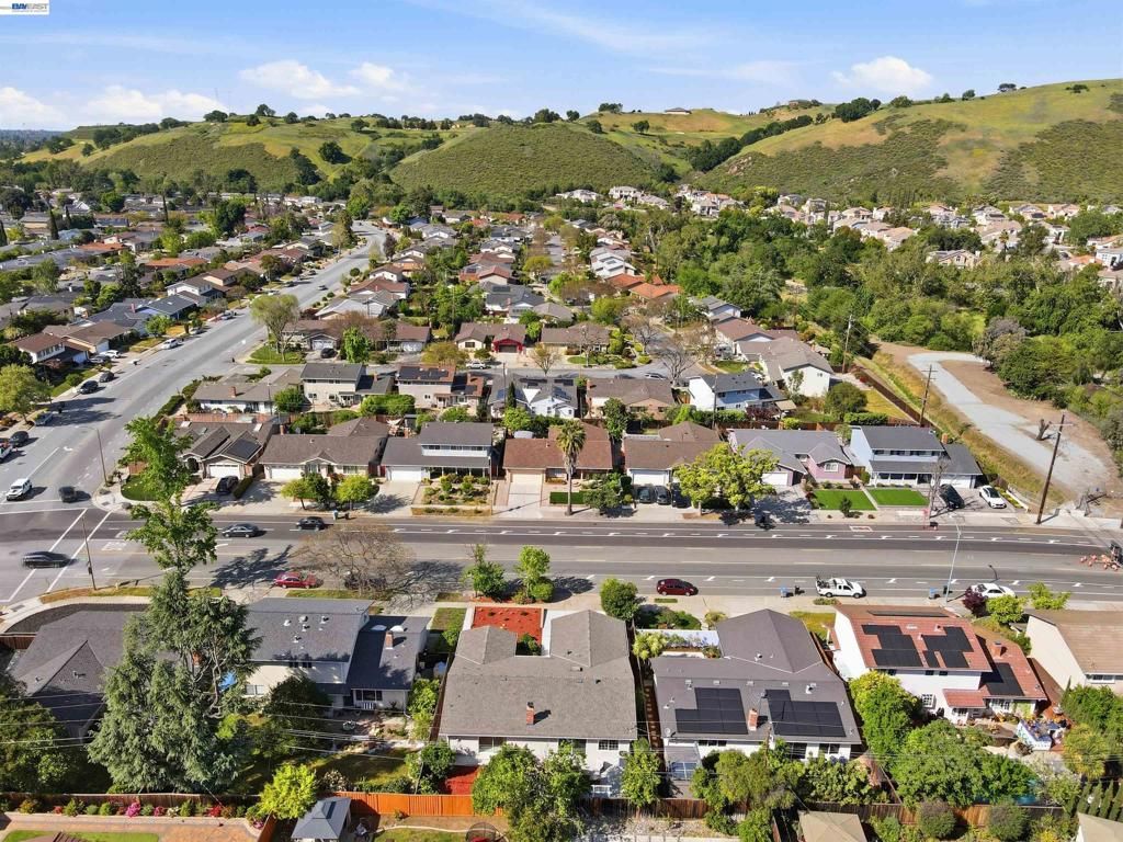 Image 56 of property listing at 6563 Camden Ave, San Jose, CA 95120