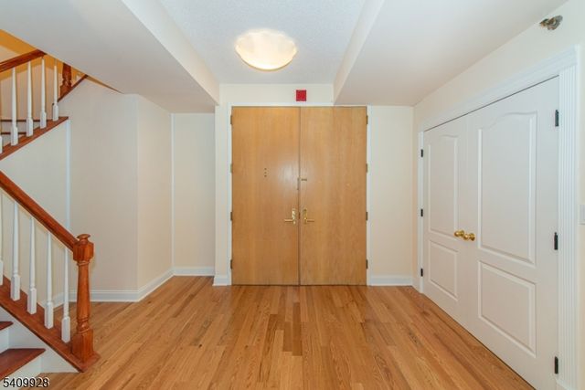 10 Smith Manor Blvd 815, West Orange Twp., NJ 07052