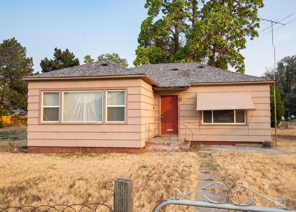 935 N Sixth, Payette, ID 83661 photo 1