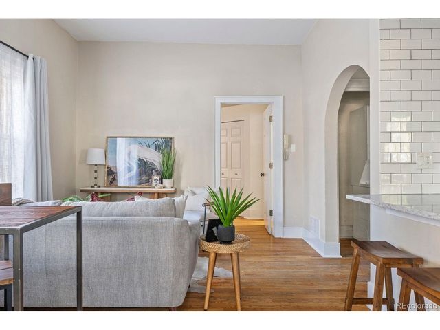 1640 N Downing St 104, Denver, CO 80218