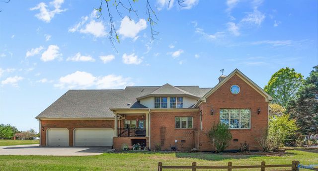 110 Danika Drive, Huntsville, AL 35806