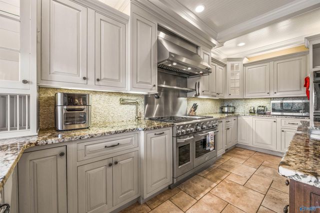 110 Danika Drive, Huntsville, AL 35806