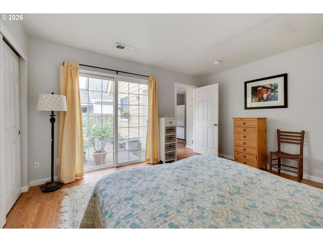 1225 E FOOTHILLS Dr, Newberg, OR 97132