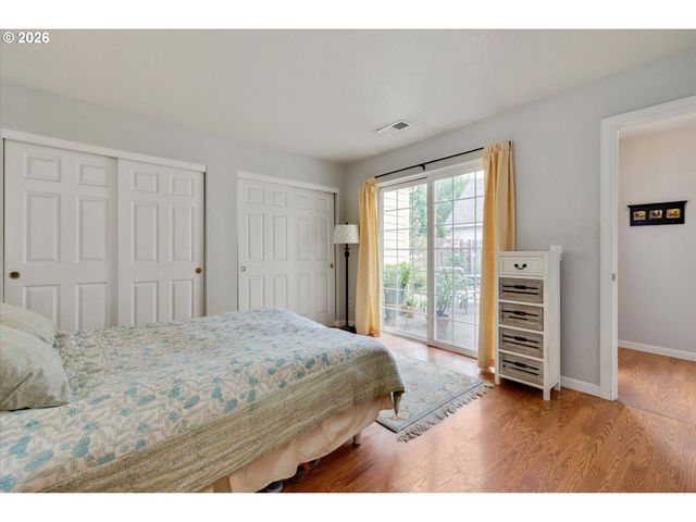 1225 E FOOTHILLS Dr, Newberg, OR 97132