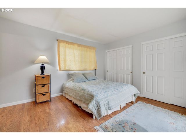 1225 E FOOTHILLS Dr, Newberg, OR 97132