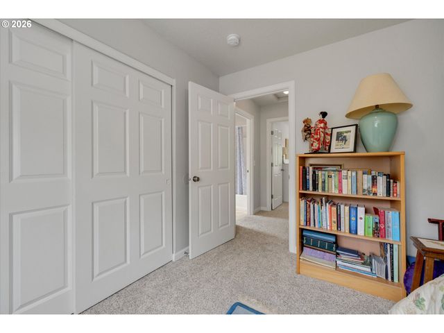 1225 E FOOTHILLS Dr, Newberg, OR 97132
