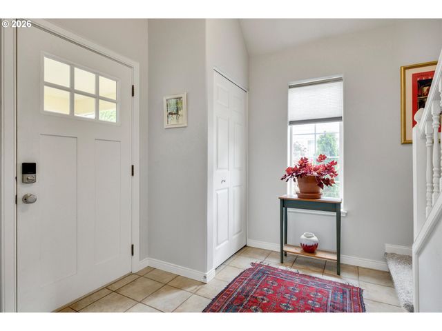 1225 E FOOTHILLS Dr, Newberg, OR 97132
