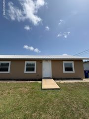 824 E 25th Street, Panama City, FL 32405