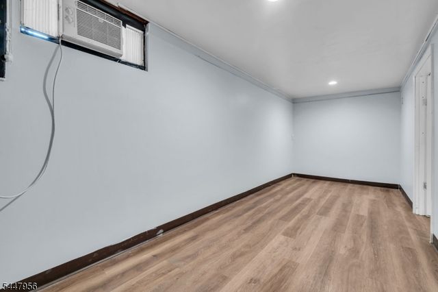 757 River Rd, Rahway City, NJ 07065