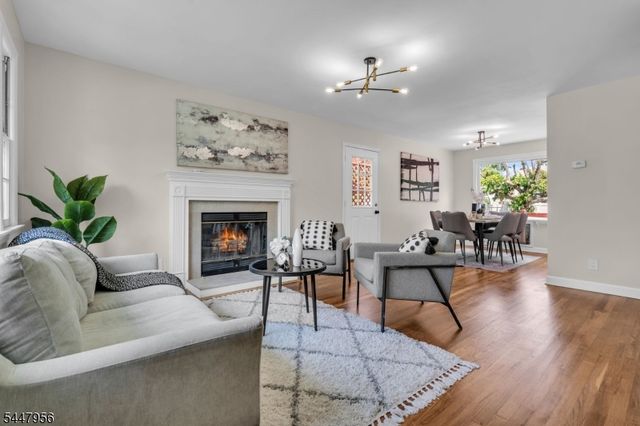 757 River Rd, Rahway City, NJ 07065