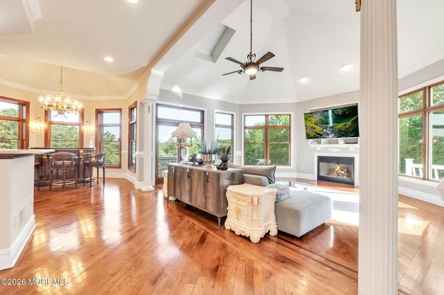 37 Robbins Road S, Millstone, NJ 08510