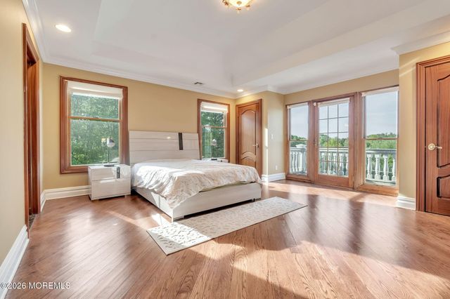 37 Robbins Road S, Millstone, NJ 08510