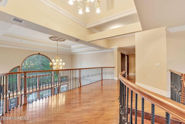 37 Robbins Road S, Millstone, NJ 08510