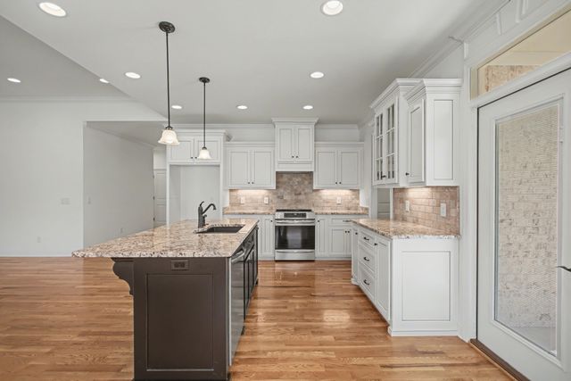 1008 Pretender Way, Columbia, TN 38401